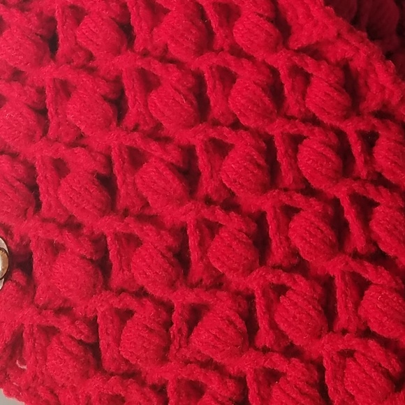 Scarf, Cowl - Picture 3 of 4